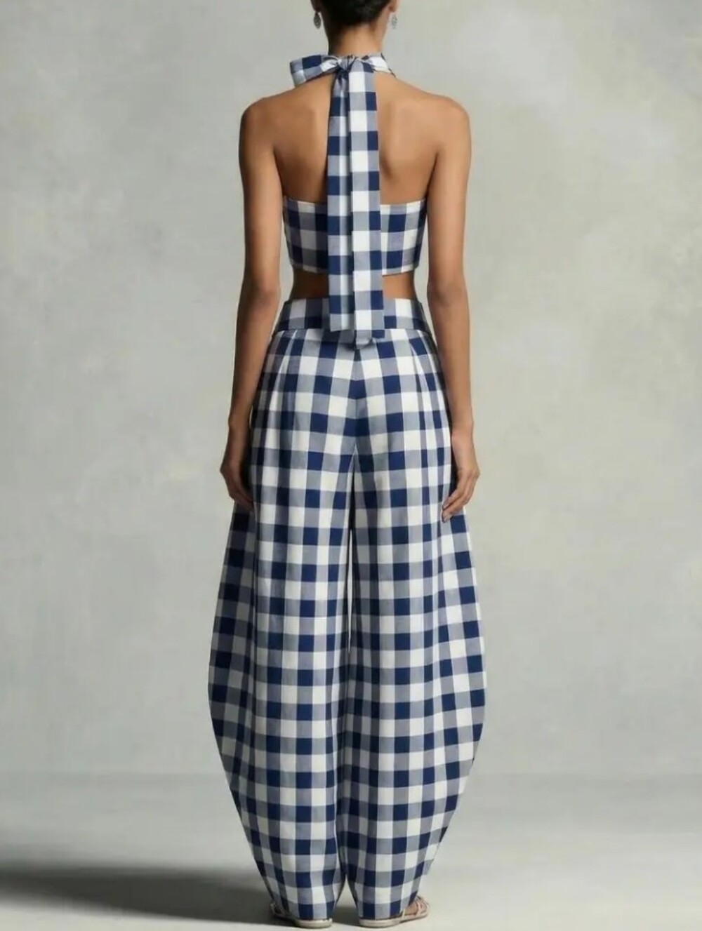 Blue-White Plaid Halter Crop Top And Wide-Leg Lantern Pants Set | Retro Elegant - Picture 2 of 3